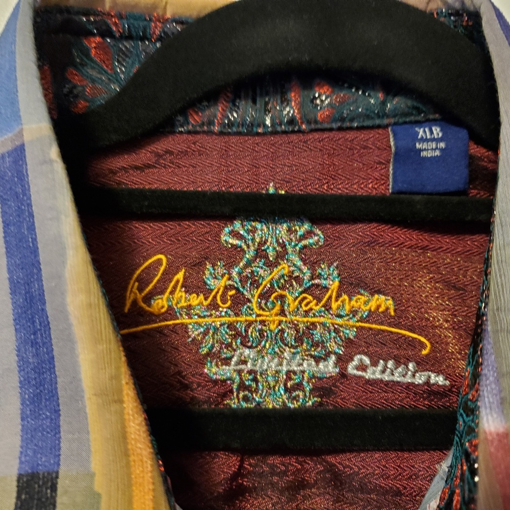 Robert Graham Limited Edition ("Knightsbridge")